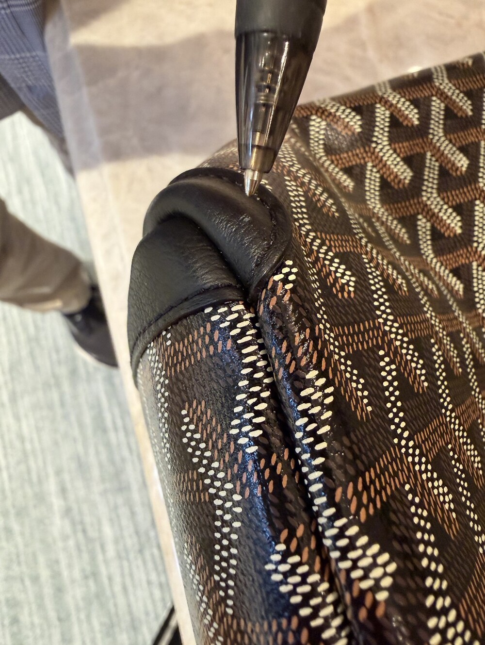 Goyard Black Artois PM (Petite) - Picture 4 of 16